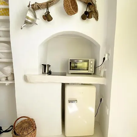 Lemon Serifos Town